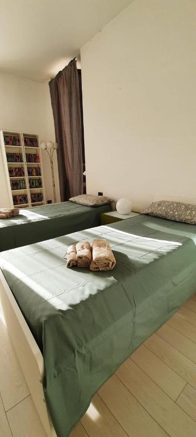 Intero Appartamento Lgbtq+ Zona Loreto ميلان المظهر الخارجي الصورة